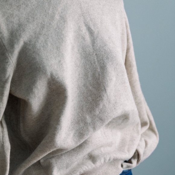 Hawick 100% Lambswool Sweater - Cream with Houndstooth Elbow Patches - Size M - Picture 9 of 12